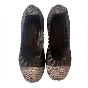 Tory Burch Dark Brown Leather Abbey flats  Snakeskin Cap Toe